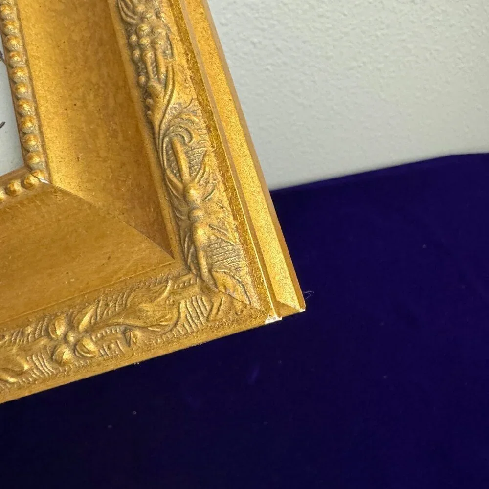Vintage Victorian Style Gold Ornate Wooden Picture Frame 9